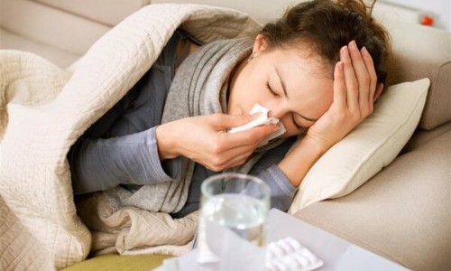 腰扭伤什么症状-腰扭伤什么症状网 | 腰扭伤什么症状有哪些,腰扭伤的症状表现